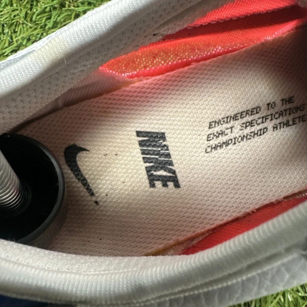 Wmns SZ 9 Air Zoom Division White Game Royal-CK2950-101 GAME ROYAL/FLASH CRIMSON